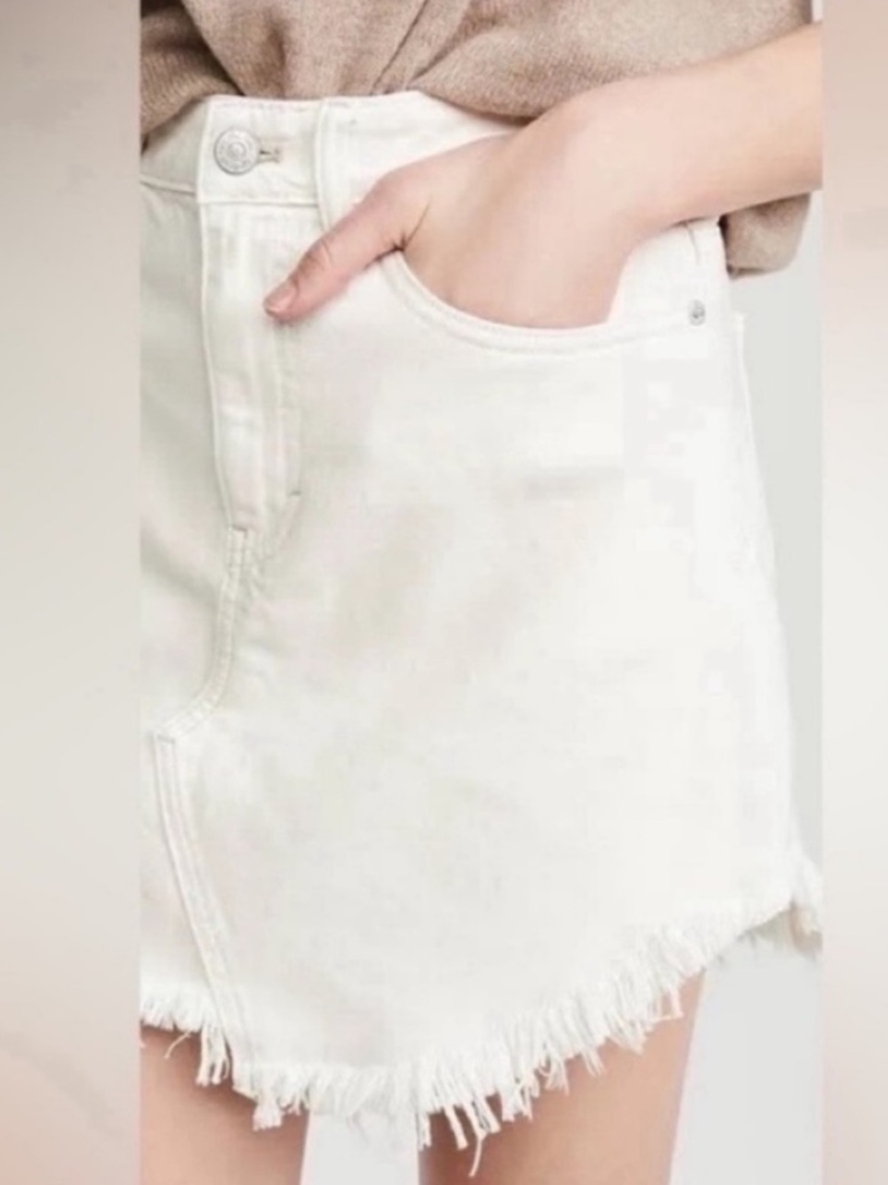 We The Free Ivory Frayed Mini Skirt EUC - Picture 8 of 17